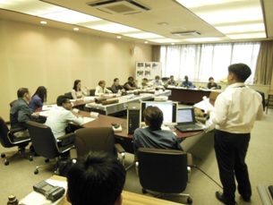 局会議室 水道管使用材料研修 局会議室 水道管使用材料研修