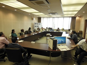 局会議室 研修総括 局会議室 研修総括1