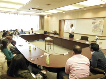 局会議室 研修総括 局会議室 研修総括2