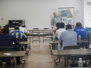 愛知県豊橋浄水場での研修の様子1