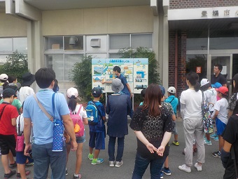 夏休み水の教室の様子1