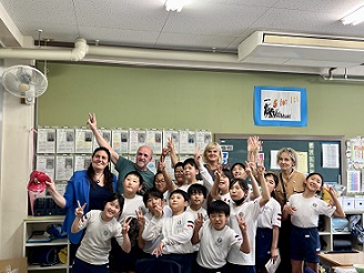 小学生との交流写真