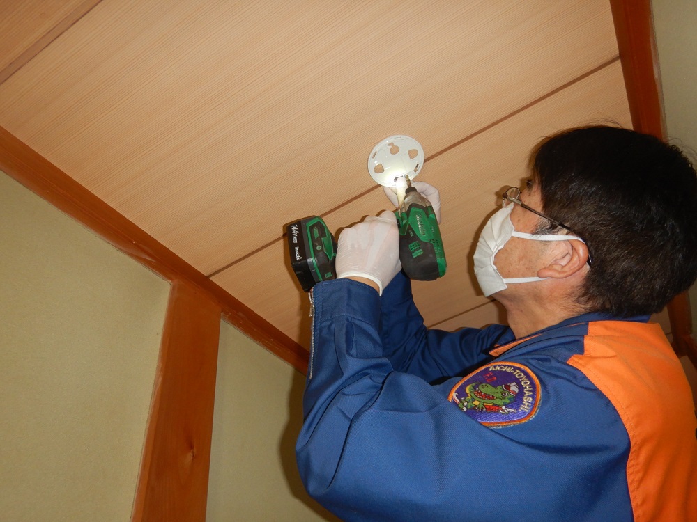 住宅用火災警報器取り付け写真